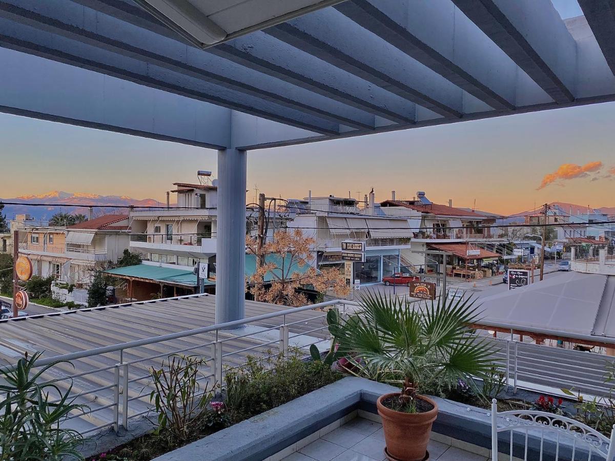 Downtown Apartment Kamena Vourla Luaran gambar